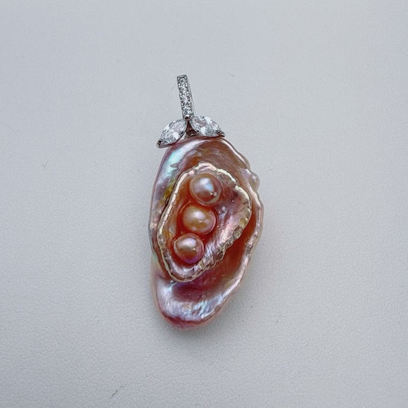 P91 S925 Handmade Freshwater Baroque Pearl PeaPods Detachable Pendant